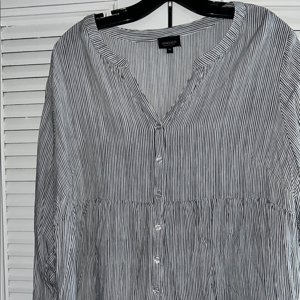 Striped Black and White Women's Top